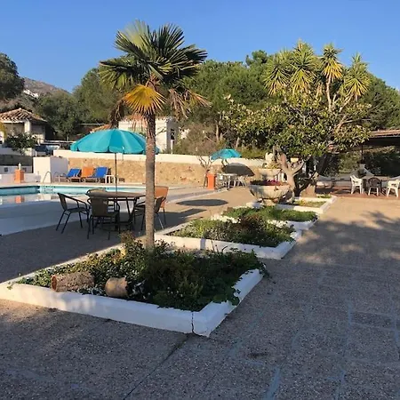 Casa Rural-finca La Almarchada. Holiday home