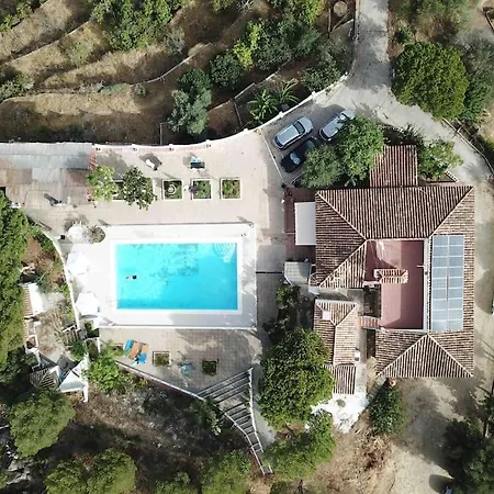 Holiday home Casa Rural-finca La Almarchada. *