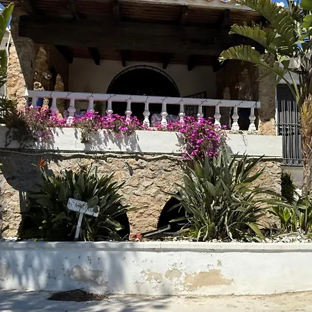 Casa Rural-finca La Almarchada. * Mijas