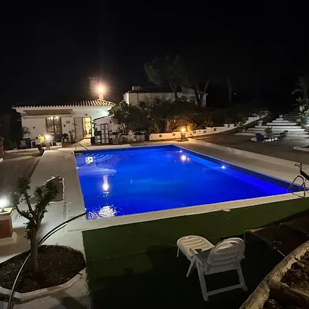 Casa Rural-finca La Almarchada. Casa de Férias Mijas